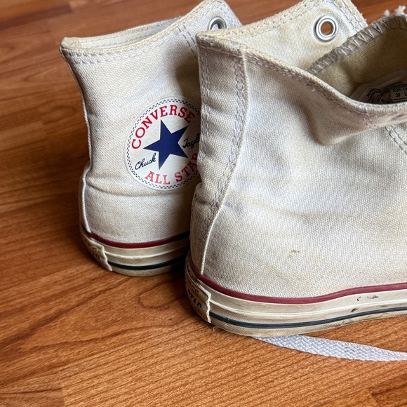 Classic White Converse High Top Sneakers - Size 6/8 - Well Worn Loved Aged Old - Picture 6 of 12